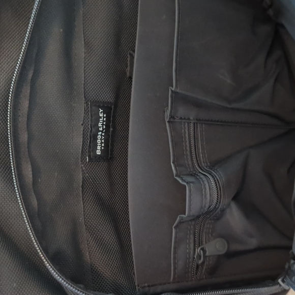 Briggs & Riley Black Backpack - Picture 13 of 16